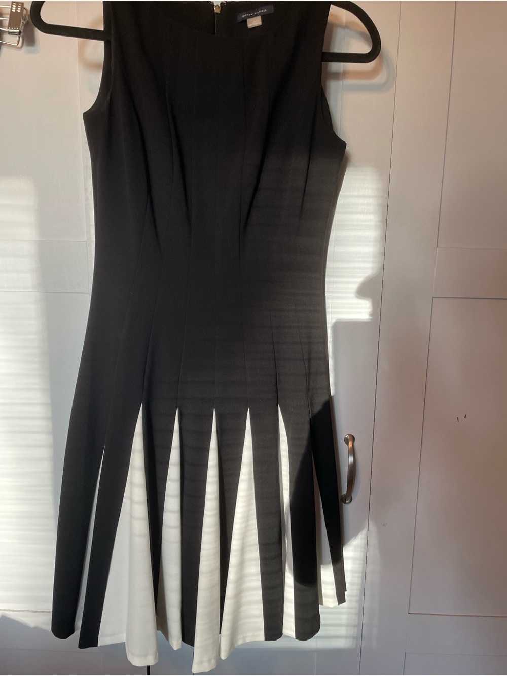 Tommy Hilfiger Black Midi Dress with White Inner Pleats